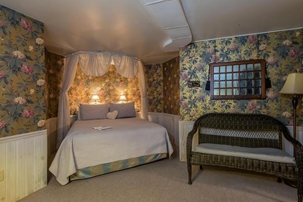 Kingsley House Bed & Breakfast - Full Home Fennville 외부 사진