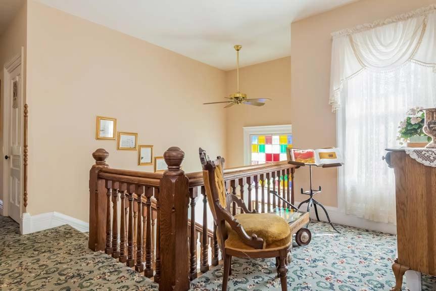 Kingsley House Bed & Breakfast - Full Home Fennville 외부 사진