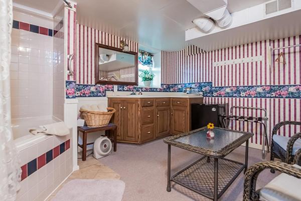 Kingsley House Bed & Breakfast - Full Home Fennville 외부 사진